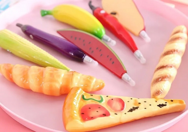 Cute Magnetic Fruit Vegetable Shaped Novelty Ballpoint Gel Pens With Magnet