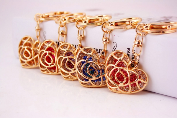 Rose Love Heart Shaped Crystal Diamante Rhinestone Bag Charms Handbag Keyrings Pendant Key Chain