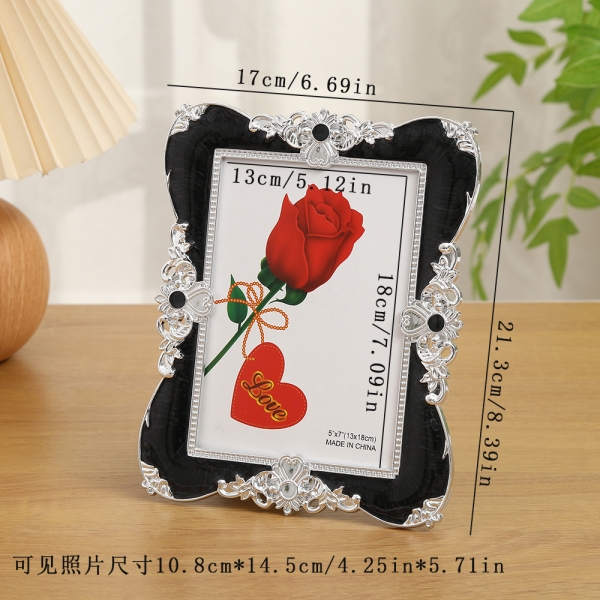 Style 69 Emerald Black Silver Flowers 7x5 Photo Frame